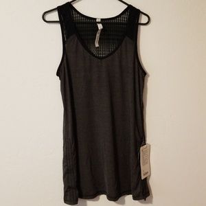 Lululemon run tie and fly tank NWT size 10